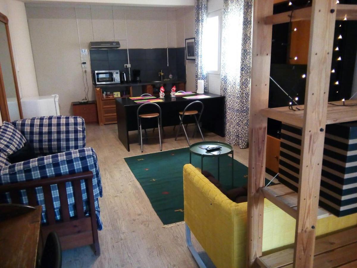 New Diamond Xlarge Center 200 Mbps Speed Wifi Apartment